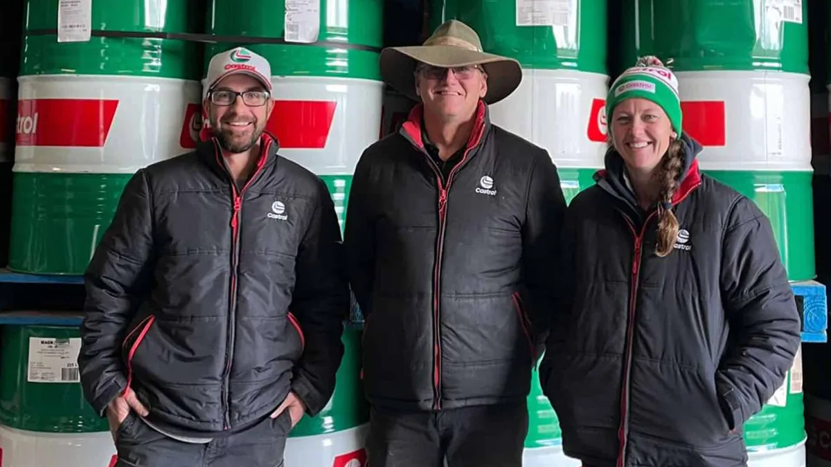 The Shoalhaven Oil Supplies team